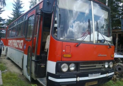 на фото: Автобус Икарус-256, б/у, 1991г.- Югорск